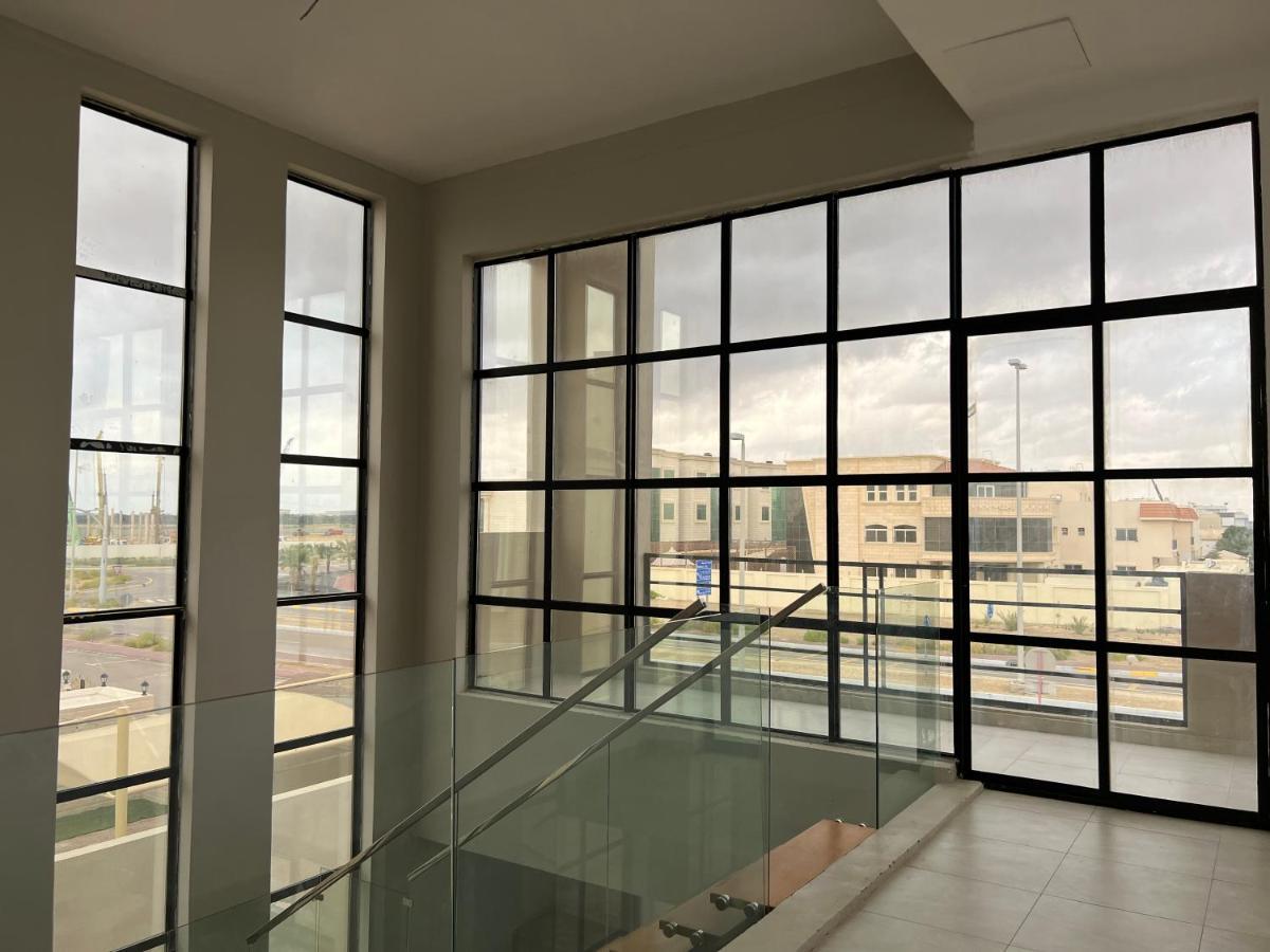 شقة Casa Shakhbout أبو ظبي المظهر الخارجي الصورة
